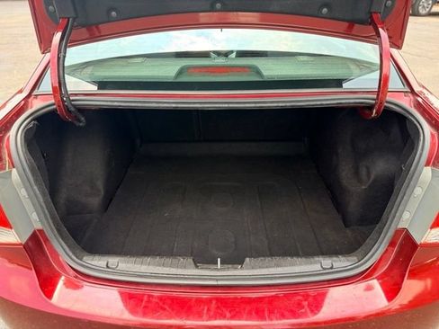 Used 2016 Chevrolet Cruze LT FWD image 21
