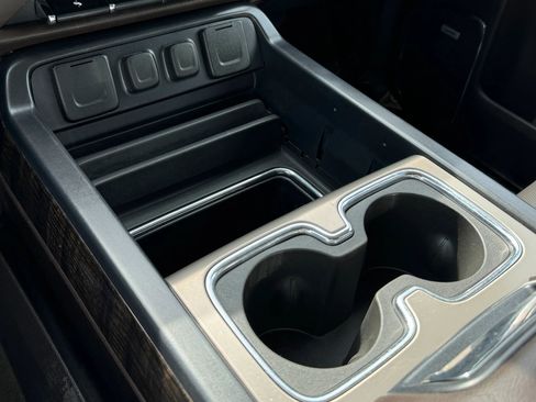 Used 2014 GMC Sierra 1500 Denali image 19