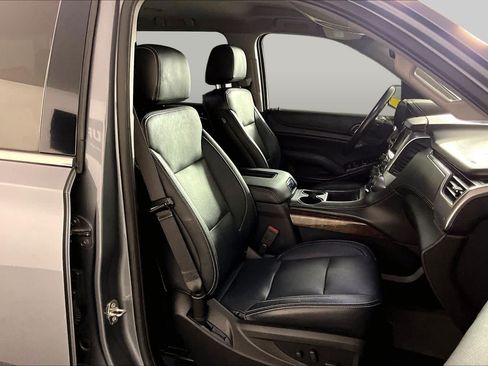 Used 2019 Chevrolet Tahoe LS w/ All-Season Package AWD/4WD image 9
