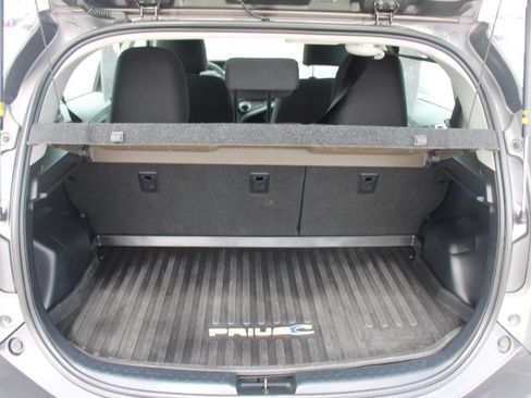 Used 2012 Toyota Prius C Two FWD image 14
