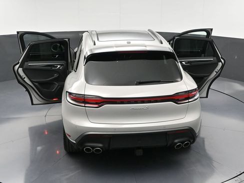 New 2026 Porsche Macan S AWD/4WD image 35