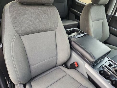 Used 2024 Ford F150 Lightning Flash image 19