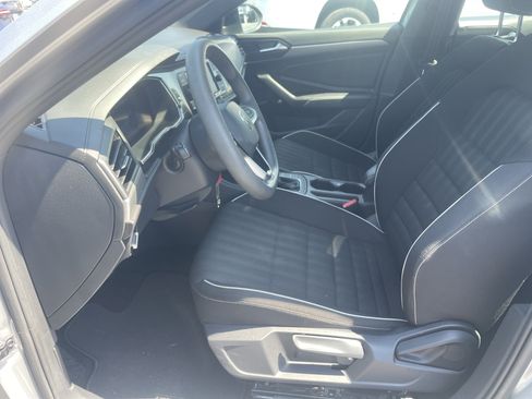 Used 2022 Volkswagen Jetta Sport FWD image 15