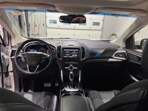 Used 2015 Ford Edge Sport w/ Equipment Group 401A AWD/4WD image 18