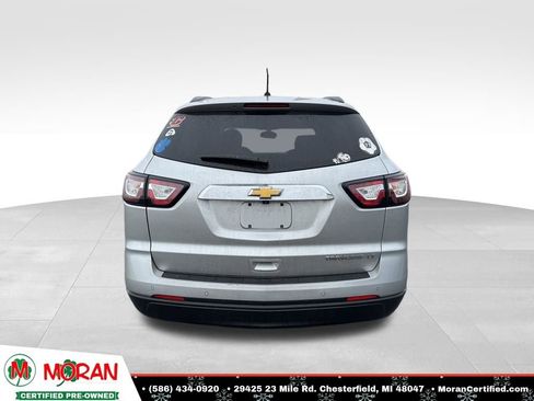 Used 2015 Chevrolet Traverse LT image 4
