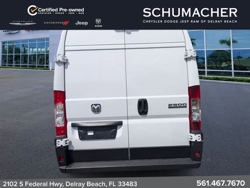 Used 2025 RAM ProMaster 2500 w/ Convenience Group FWD image 6