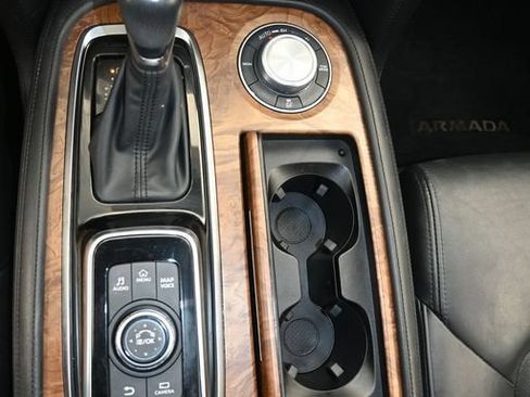 Used 2021 Nissan Armada SL w/ Captain's Chairs Package AWD/4WD image 19
