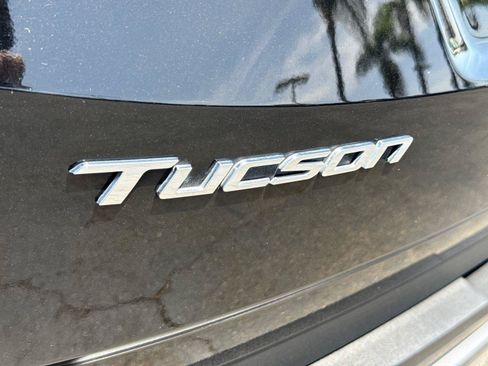 Used 2022 Hyundai Tucson Limited FWD image 14