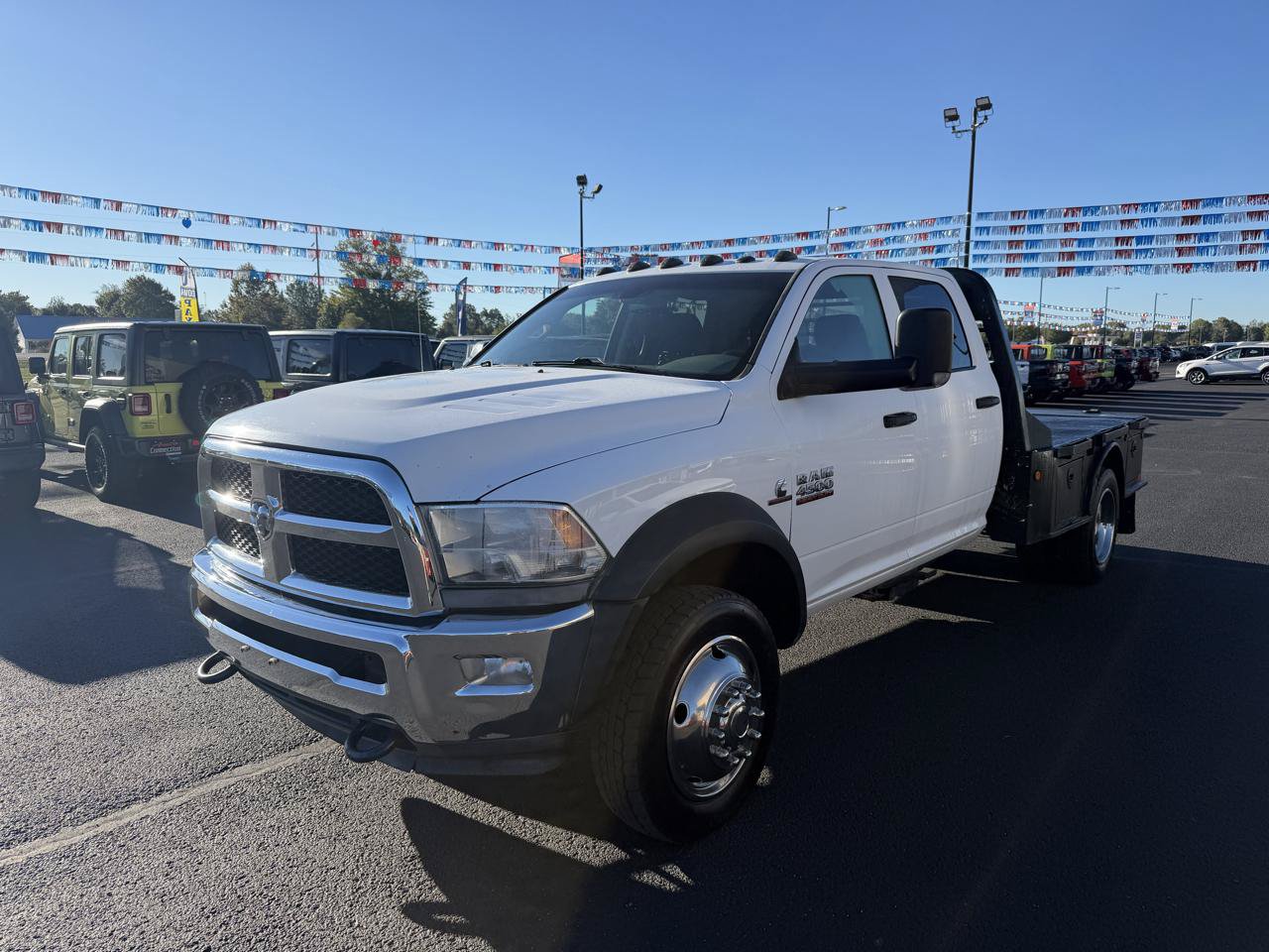 Used 2016 RAM 4500 Tradesman w/ Chrome Appearance Group AWD/4WD image 8