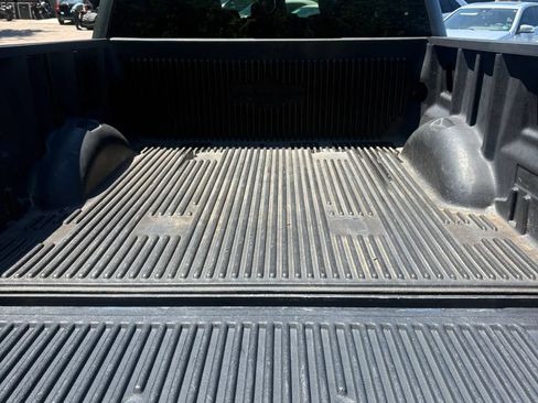 Used 2017 Ford F150 XLT RWD image 7