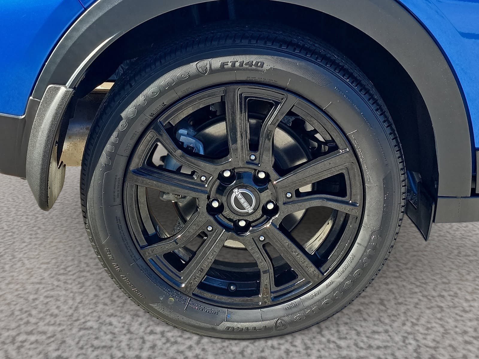 Used 2023 Nissan Kicks SR w/ SR Premium Package FWD image 8