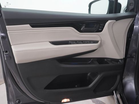 Used 2026 Honda Odyssey Touring image 21