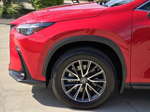 Used 2023 Lexus NX 350 AWD image 6