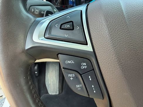 Used 2018 Ford Fusion Platinum FWD image 32