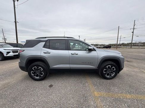 New 2026 Chevrolet Equinox ACTIV AWD/4WD image 8