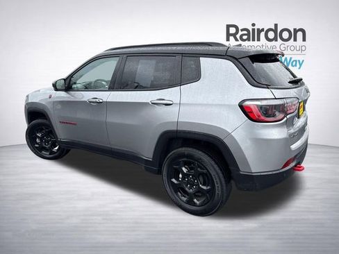 Used 2024 Jeep Compass Trailhawk image 5