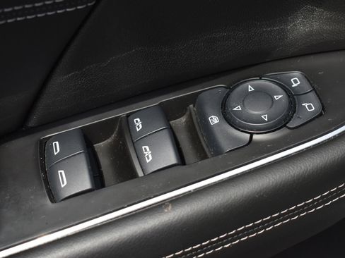Used 2022 Buick Envision Preferred FWD image 13