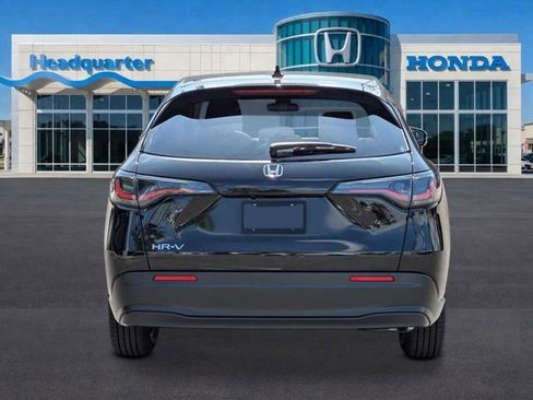 New 2026 Honda HR-V LX image 3