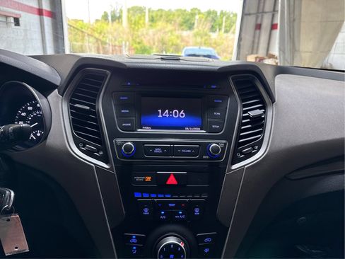 Used 2018 Hyundai Santa Fe Sport AWD/4WD image 15