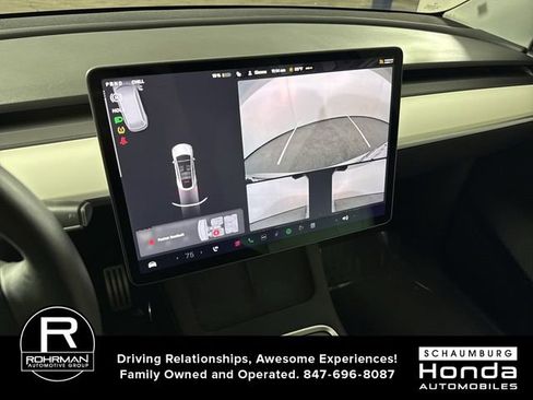 Used 2022 Tesla Model Y Performance image 8