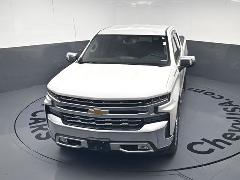 Used 2019 Chevrolet Silverado 1500 LTZ w/ LTZ Convenience Package image 21
