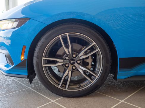 Used 2024 Ford Mustang Premium image 15