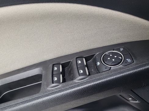 Used 2018 Ford Fusion S image 27