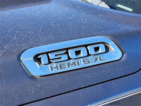 Used 2019 RAM 1500 Limited w/ Advanced Safety Group image 12