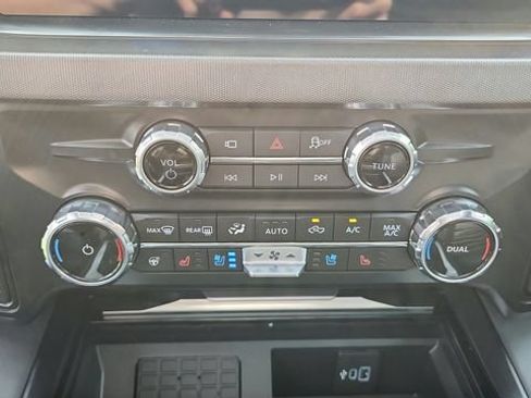 New 2026 Ford F450 Platinum w/ FX4 Off-Road Package AWD/4WD image 20