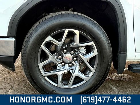 Used 2026 GMC Sierra 1500 SLT w/ SLT Premium Package image 12
