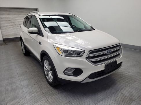 Used 2017 Ford Escape Titanium image 13