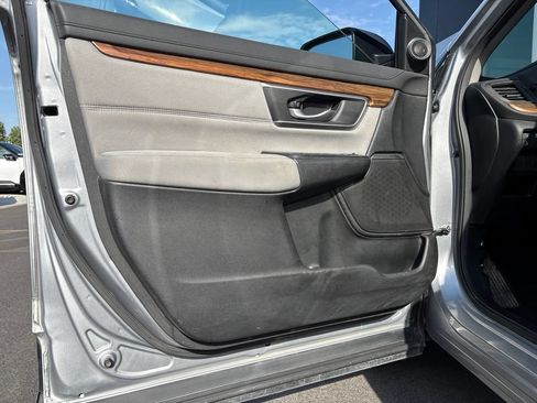 Used 2017 Honda CR-V EX image 6