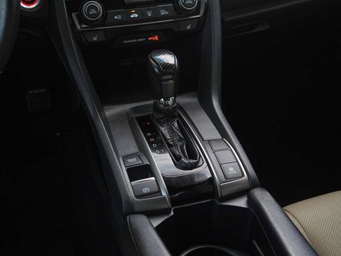 Used 2018 Honda Civic Sport Touring image 20
