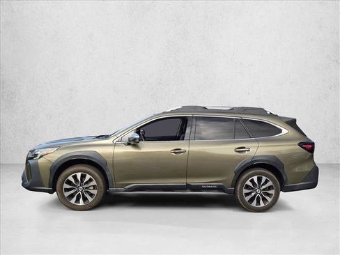 Used 2023 Subaru Outback Touring AWD/4WD image 2