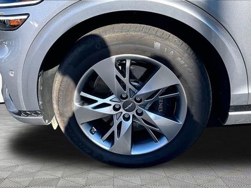 Used 2025 Genesis GV70 2.5T w/ Sport Prestige Package image 22