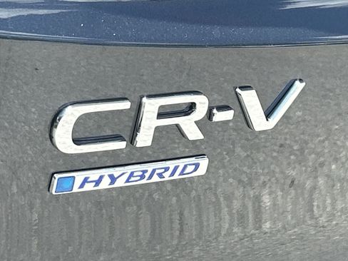 Used 2025 Honda CR-V Sport image 11