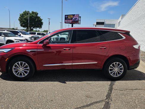 Used 2024 Buick Enclave Essence w/ Trailering Package, 5000 lbs. AWD/4WD image 5