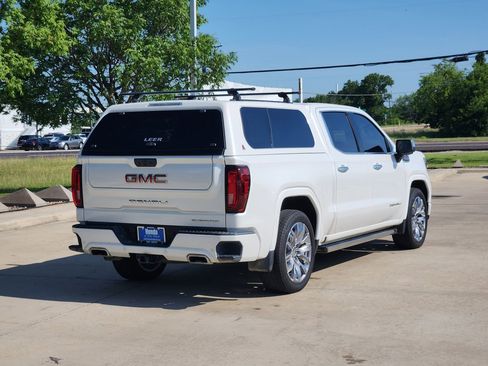 Used 2025 GMC Sierra 1500 Denali AWD/4WD image 5