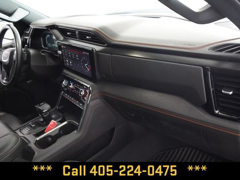 Used 2024 GMC Sierra 1500 AT4 w/ Technology Package AWD/4WD image 25