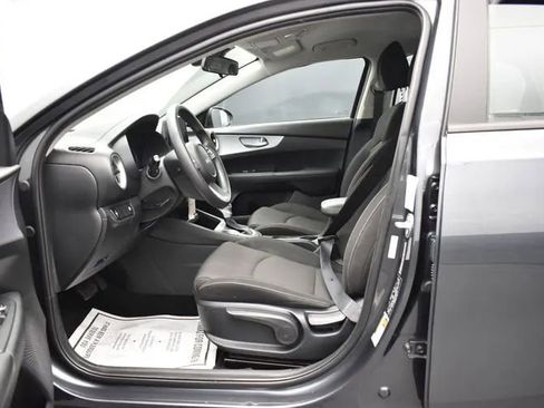 Used 2024 Kia Forte LXS FWD image 14