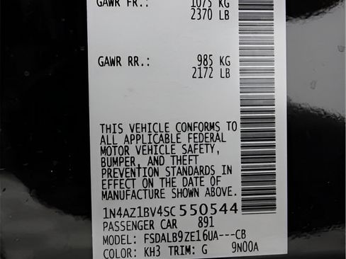 Used 2025 Nissan Leaf S FWD image 18