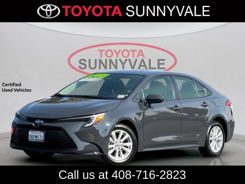 Certified 2025 Toyota Corolla LE w/ LE Premium Package FWD image 1