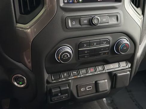 Used 2025 Chevrolet Silverado 2500 Custom w/ Custom Value Package AWD/4WD image 29