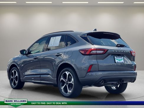 Certified 2023 Ford Escape ST-Line Select w/ Tech Pack #2 AWD/4WD image 6