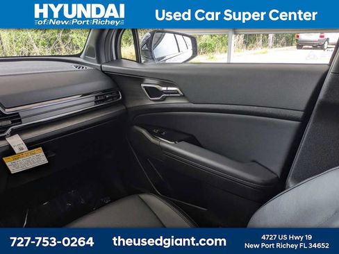 Used 2025 Kia Sportage X-Line AWD/4WD image 20