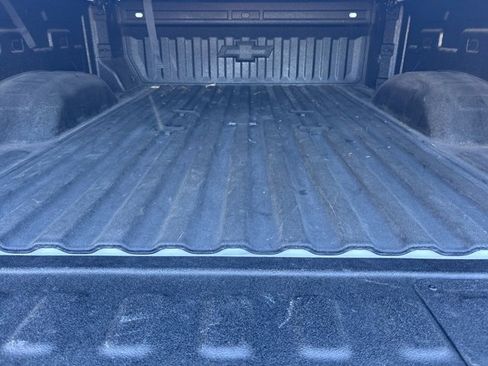 Used 2022 Chevrolet Silverado 2500 LT w/ Convenience Package image 10