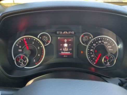 New 2026 RAM 2500 Big Horn AWD/4WD image 11