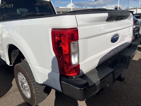 Used 2018 Ford F250 XLT image 9