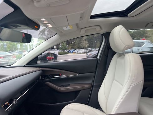 Used 2021 MAZDA CX-30 2.5 Turbo w/ Premium Package image 21