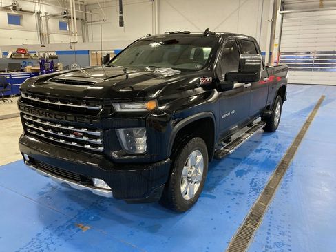 Used 2021 Chevrolet Silverado 2500 LTZ w/ Z71 Chrome Sport Edition image 3